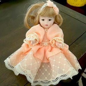 Madame Alexander 7.5" Wendy Doll